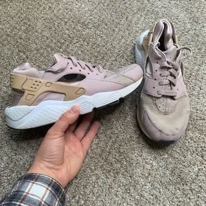 Dusty Pink Nike Huaraches Shoes
